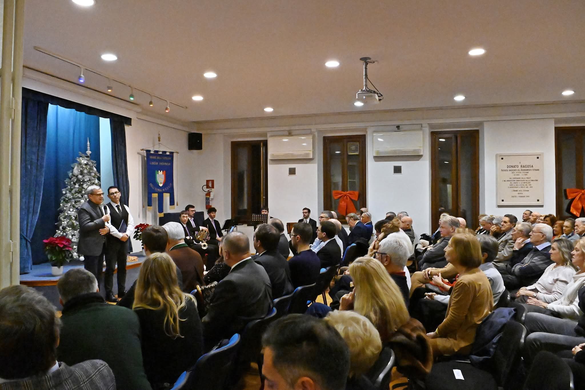 Festa Natale 2025.12.19 06 - Unione degli Istriani